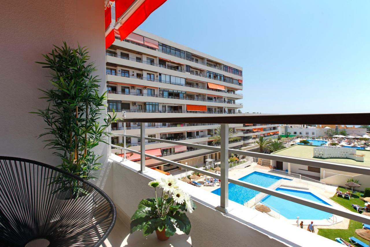 Nogalera Terrace - Adults Only Apartment Torremolinos Exterior photo